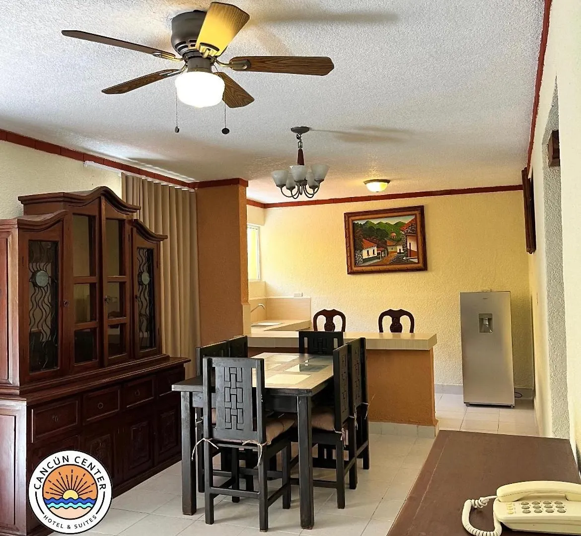 Hotel Suites Cancun Center