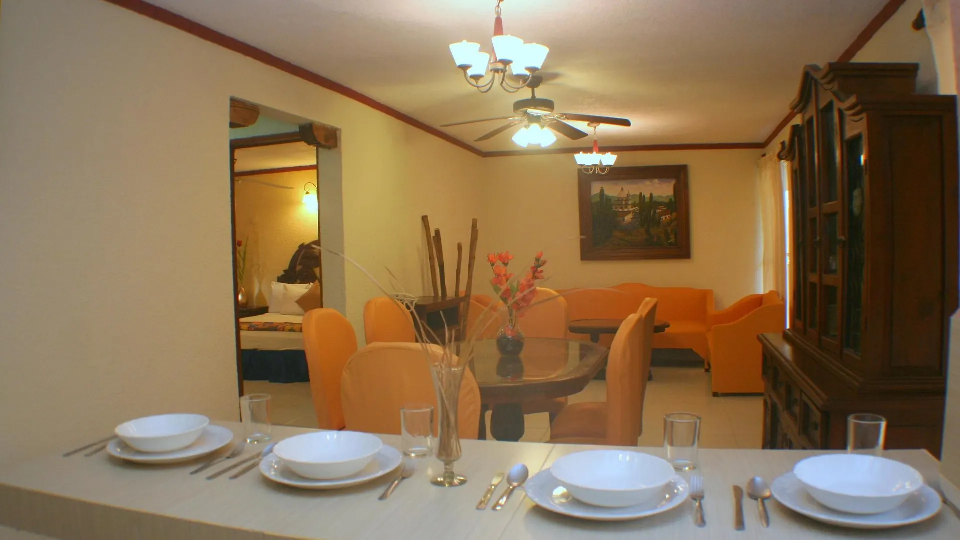 Hotel Suites Cancun Center