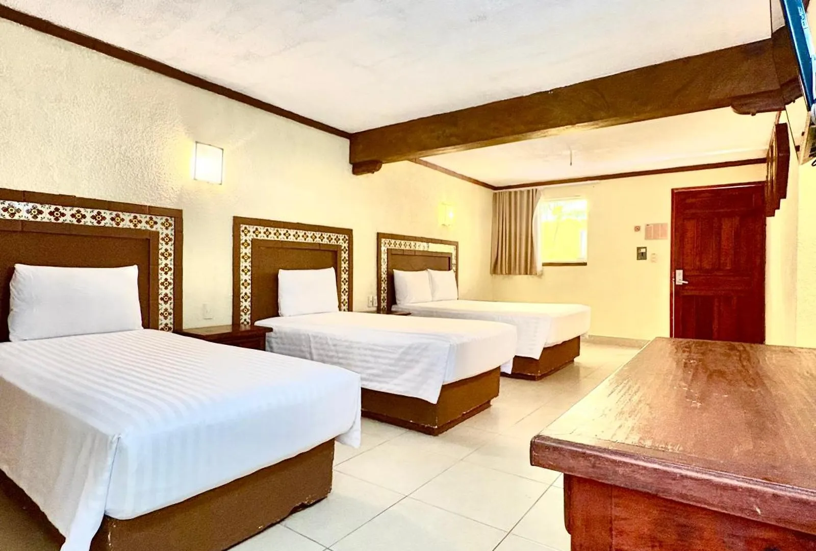 Ξενοδοχείο Suites Cancun Center