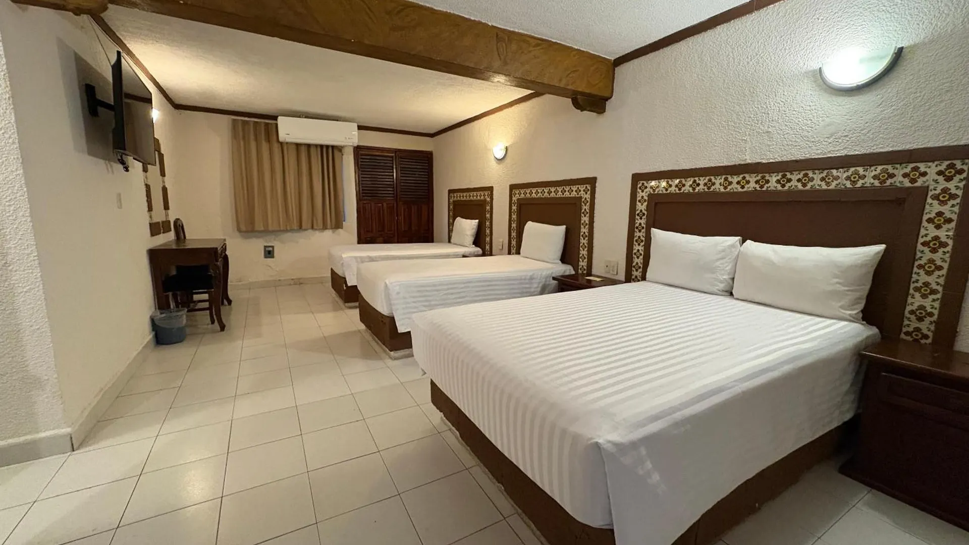 Ξενοδοχείο Suites Cancun Center