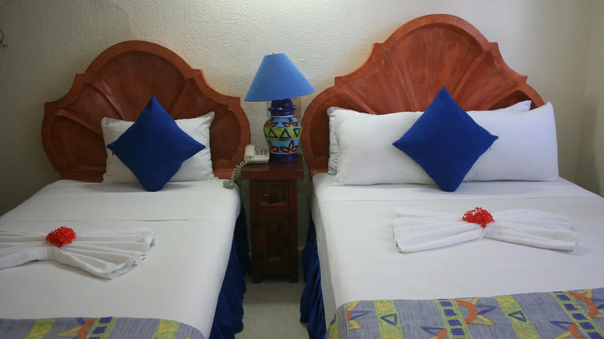 Suites Cancun Center Hotel