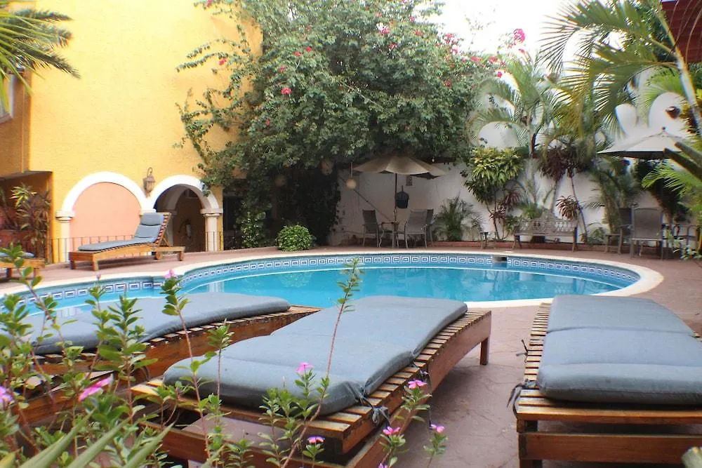 Hotel Suites Cancun Center
