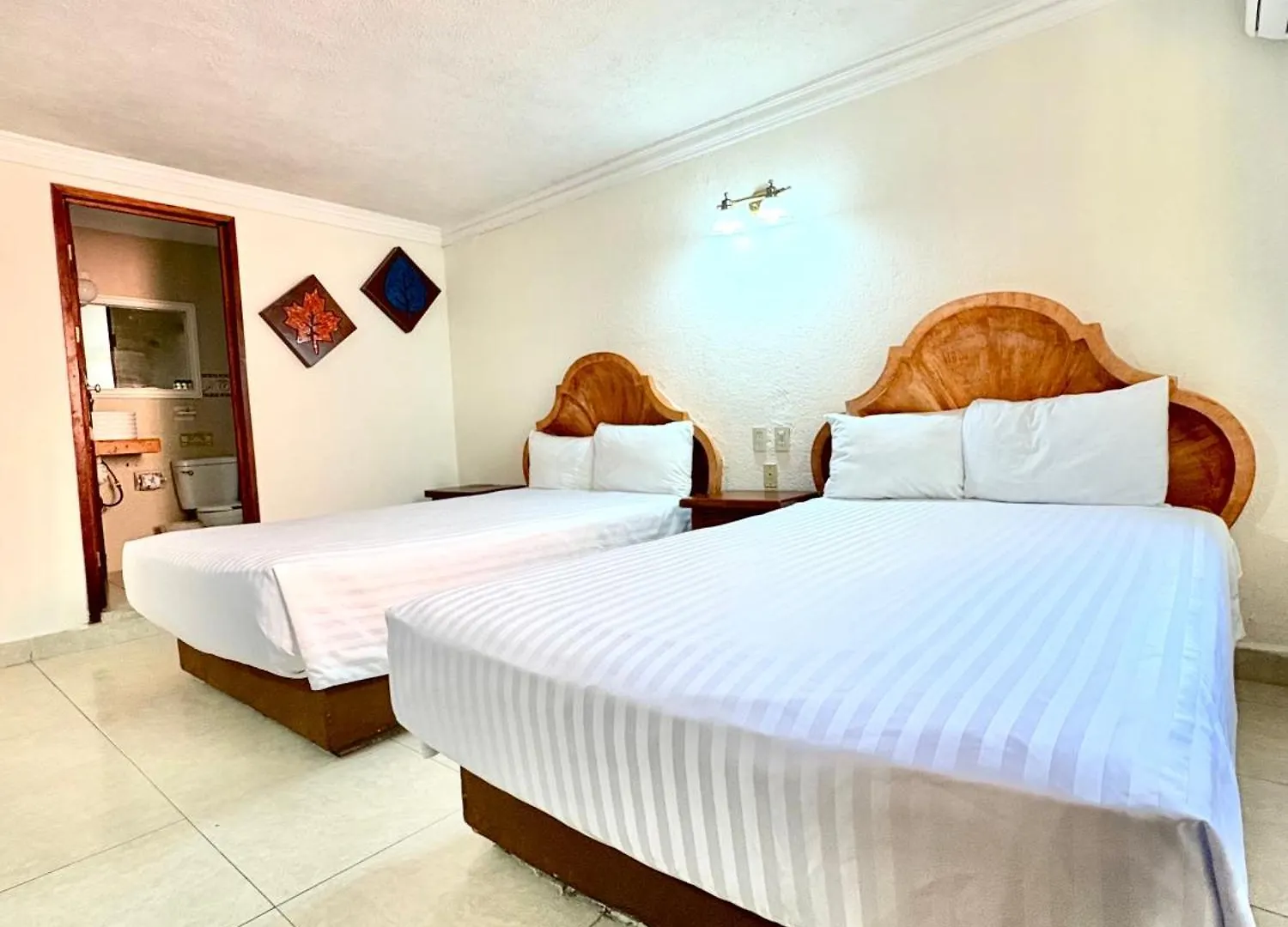 Suites Cancun Center