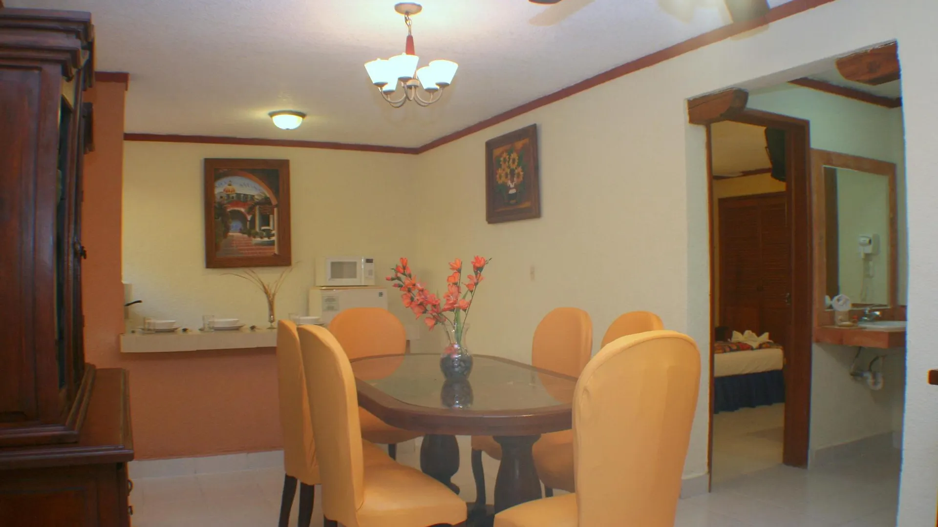 Hotel Suites Cancun Center
